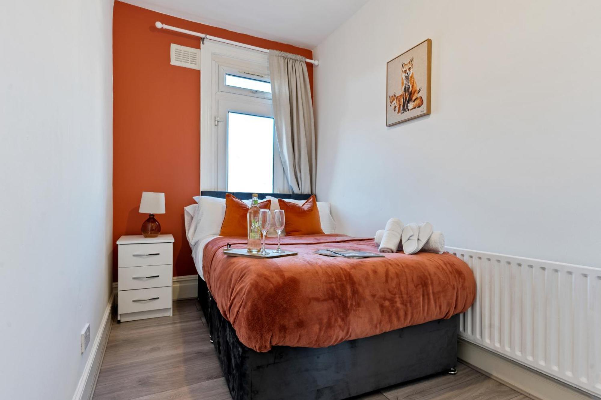 Stylish 2 Bed Apartment Near Central Лондон Экстерьер фото